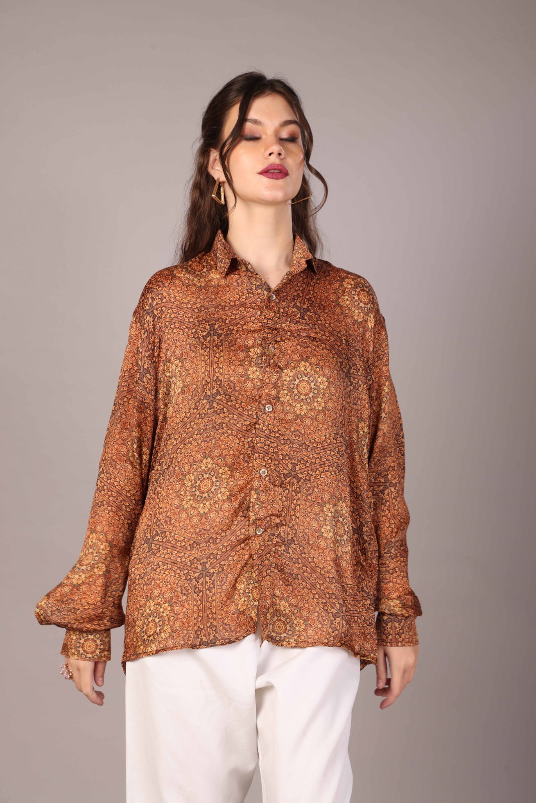 52 Mosaic Sand Shirt