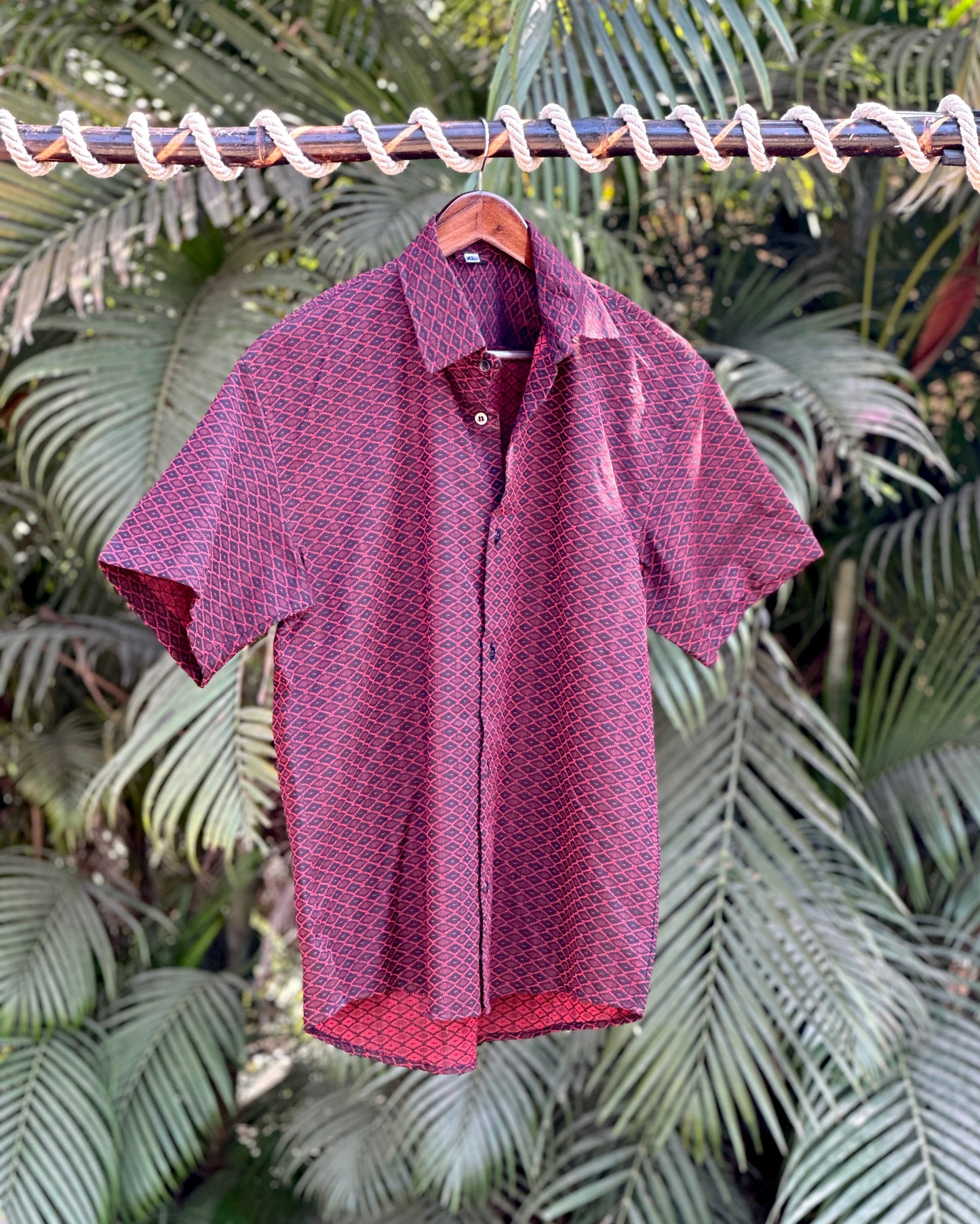 31 Khadi Cotton Black & Red Diamond