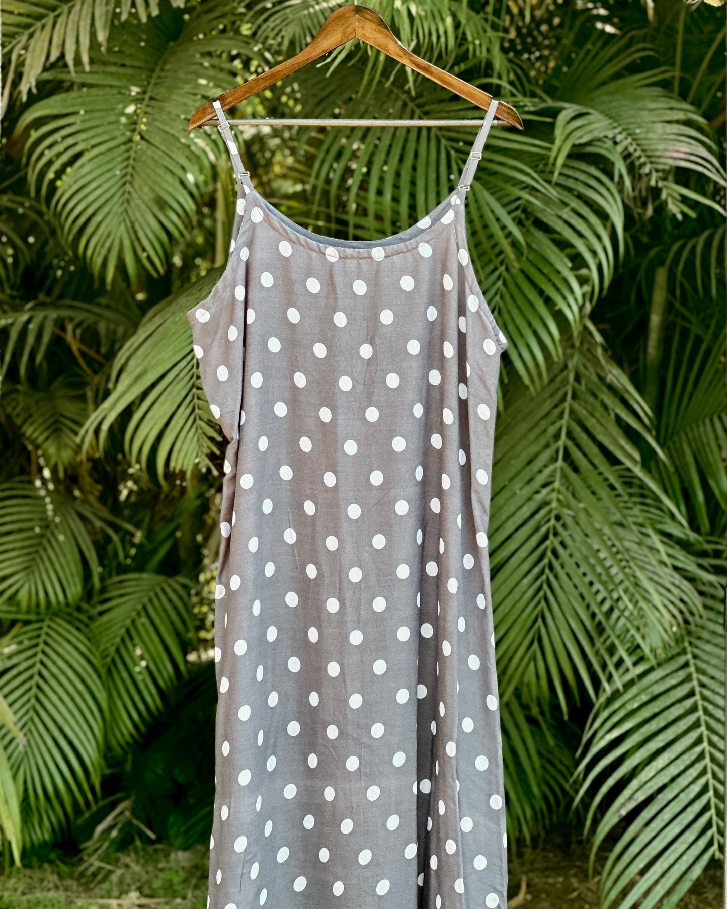 46 Rayon Grey Polka Dot
