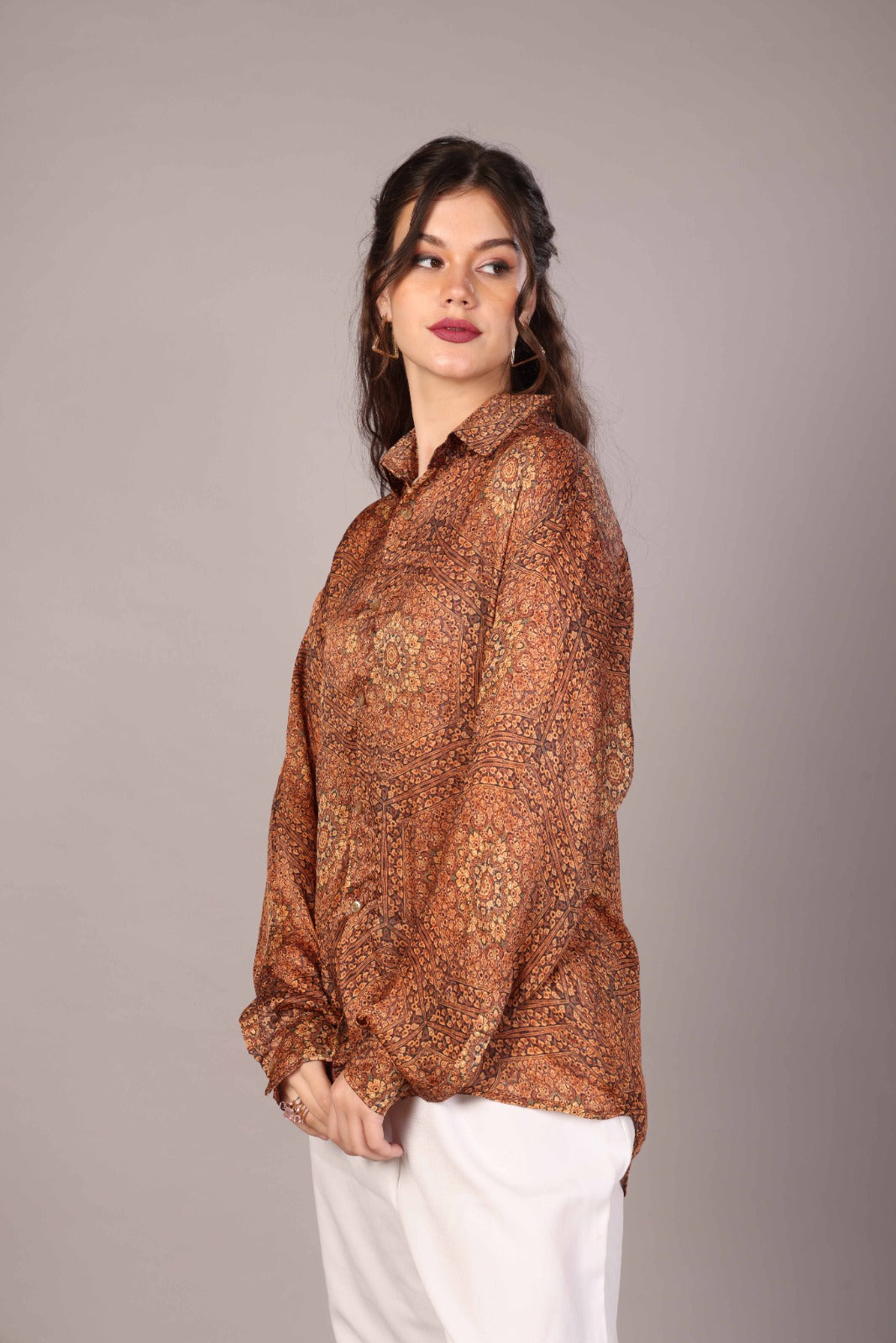 52 Mosaic Sand Shirt